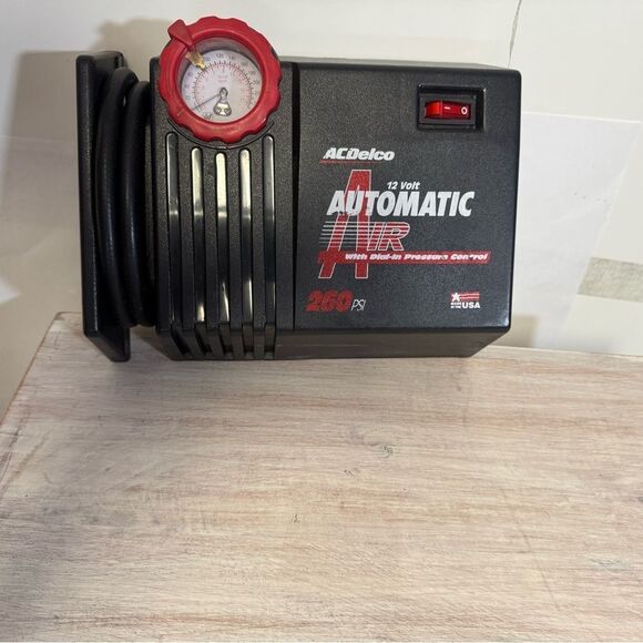 ACDelco Automatic Air Compressor - Picture 1 of 3